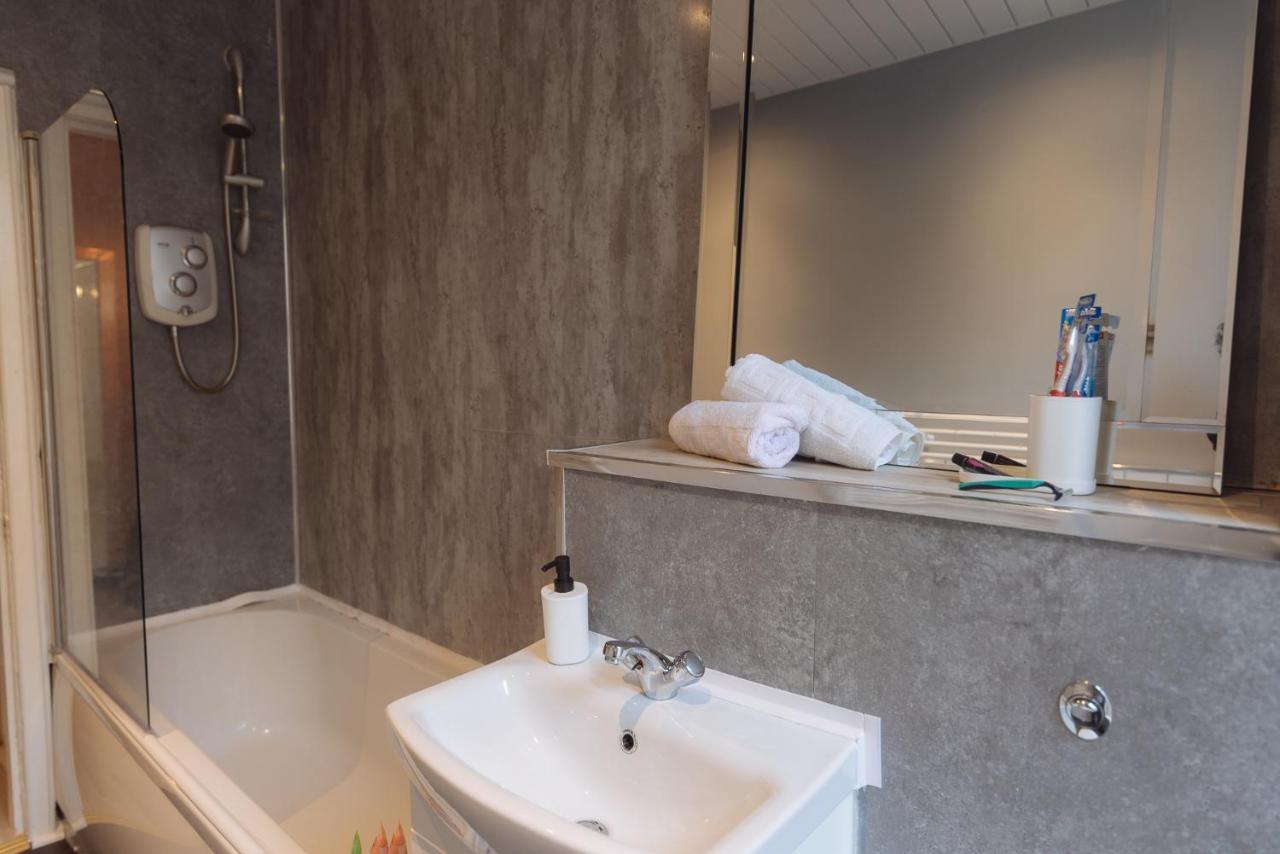 Bright Modern 2-Bed Serviced Apartments In Heart Of West End Sse Hydro Botanic Gardens Glasgow Exterior photo
